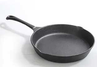 choosing a cast iron skillet