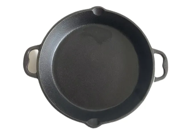 large deep cast iron skillet