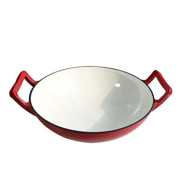 how to choose the right size dutch oven
