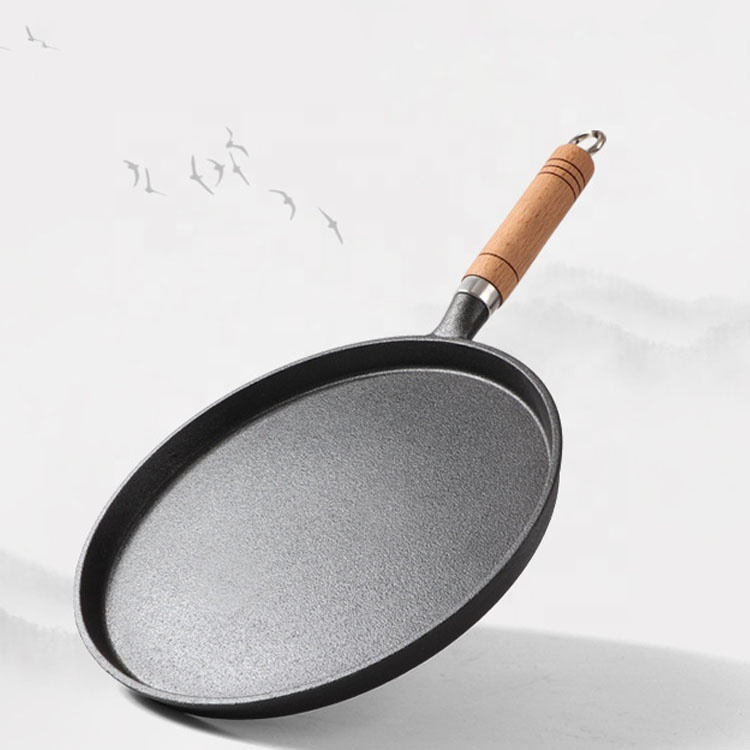 High Quality Kitchen Durable Black Round Cast Iron Cookware Pancake Crepe Pan With Wooden Handle