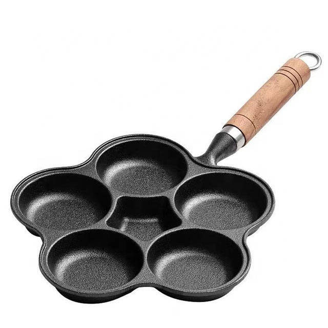 deep cast iron pan